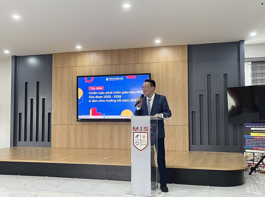 MIS định hướng chiến lược giáo dục thời đại AI: Đào tạo công dân làm chủ trí tuệ của chính mình MIS định hướng chiến lược giáo dục thời đại AI: Đào tạo công dân làm chủ trí tuệ của chính mình