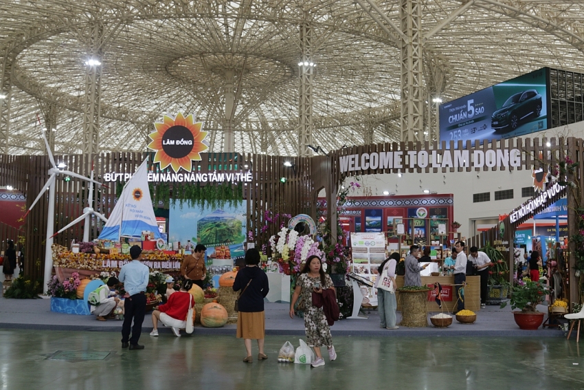 Hội chợ Mùa Thu 2025: Sức bật tiêu dùng, lan tỏa tinh thần hàng Việt