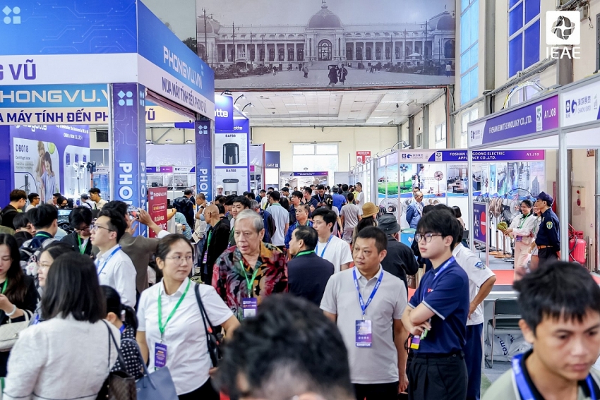 IEAE 2025: Kết nối, đổi mới và hướng tới nền công nghiệp điện tử xanh, thông minh