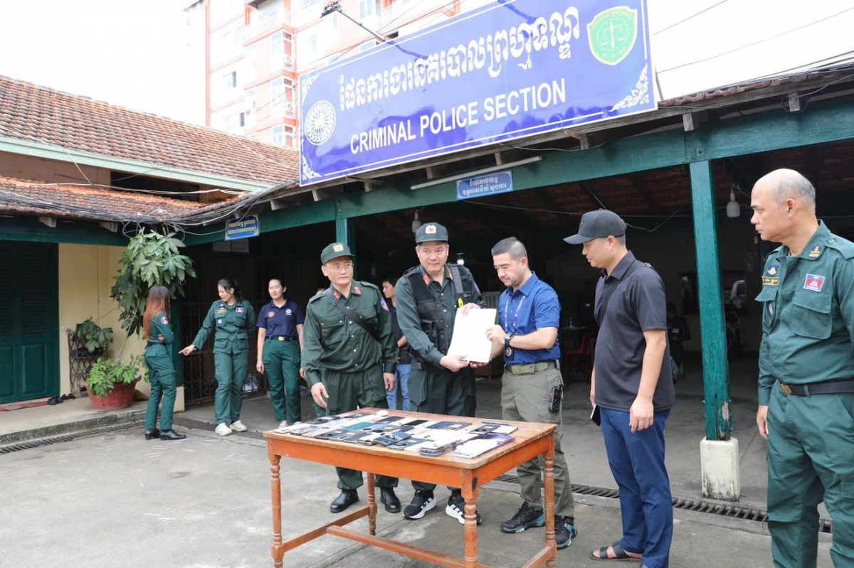 Công an tỉnh Lai Châu chủ trì phá chuyên án lừa đảo qua mạng hơn 300 tỷ đồng ở Campuchia