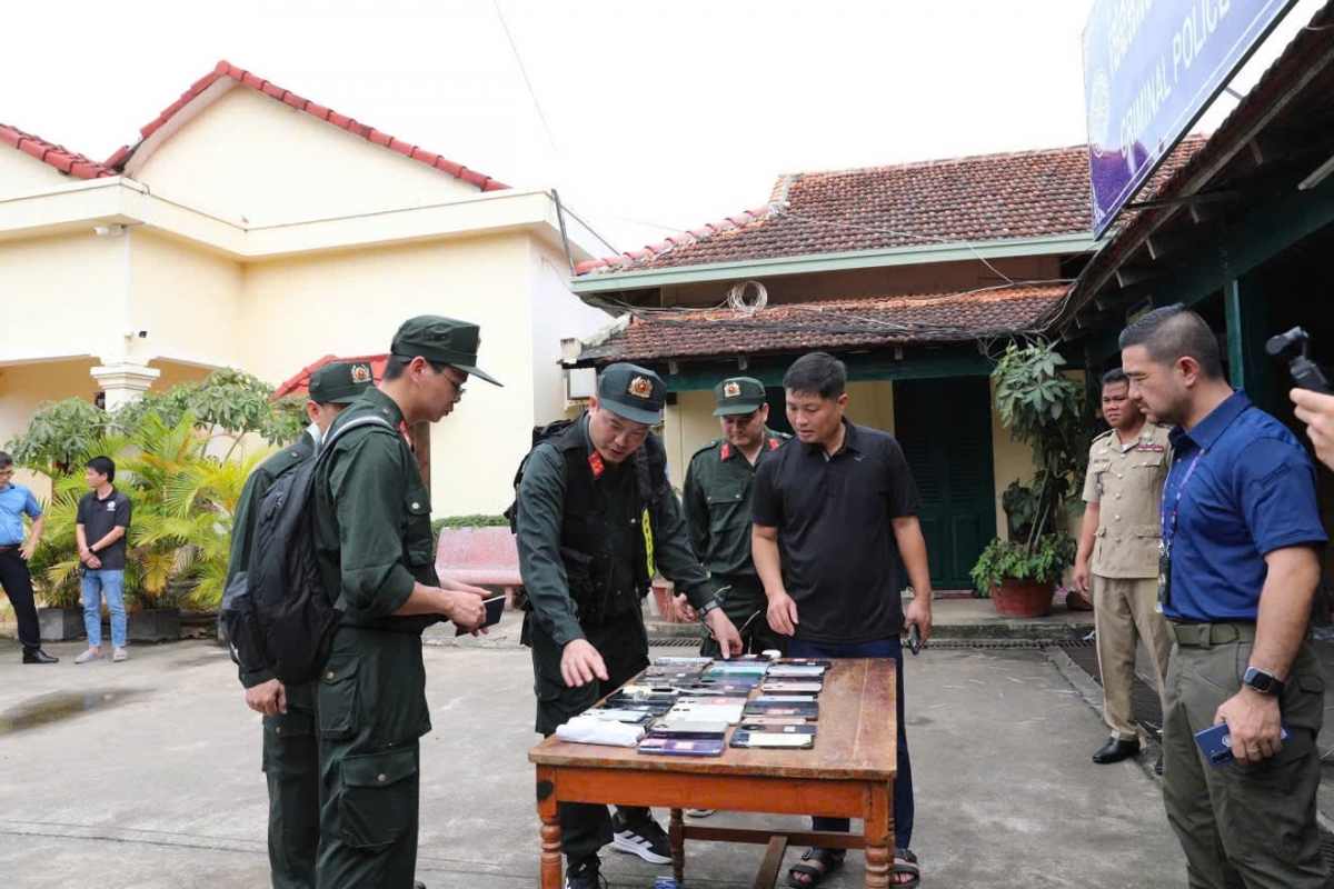 Công an tỉnh Lai Châu chủ trì phá chuyên án lừa đảo qua mạng hơn 300 tỷ đồng ở Campuchia