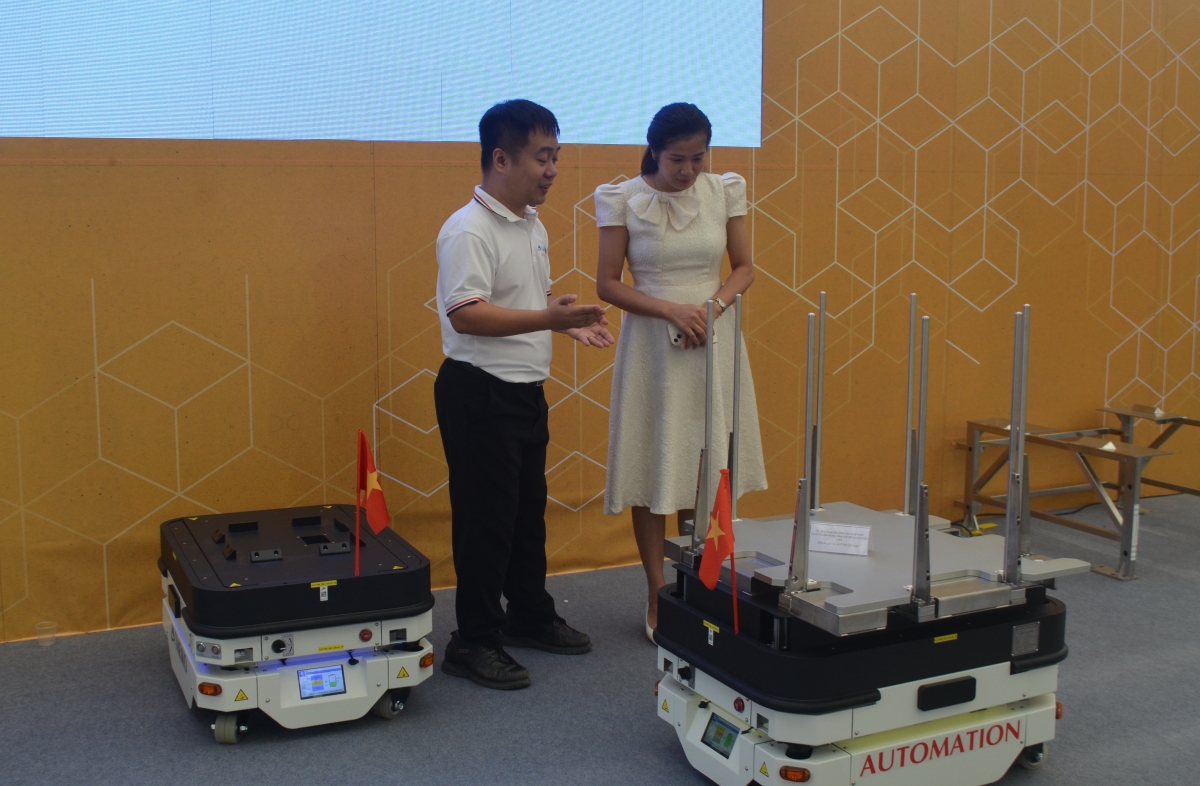 Sản phẩm công nghệ thông minh khẳng định vị thế doanh nghiệp Việt Sản phẩm công nghệ thông minh khẳng định vị thế doanh nghiệp Việt