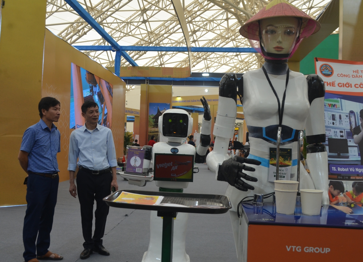 Sản phẩm công nghệ thông minh khẳng định vị thế doanh nghiệp Việt Sản phẩm công nghệ thông minh khẳng định vị thế doanh nghiệp Việt