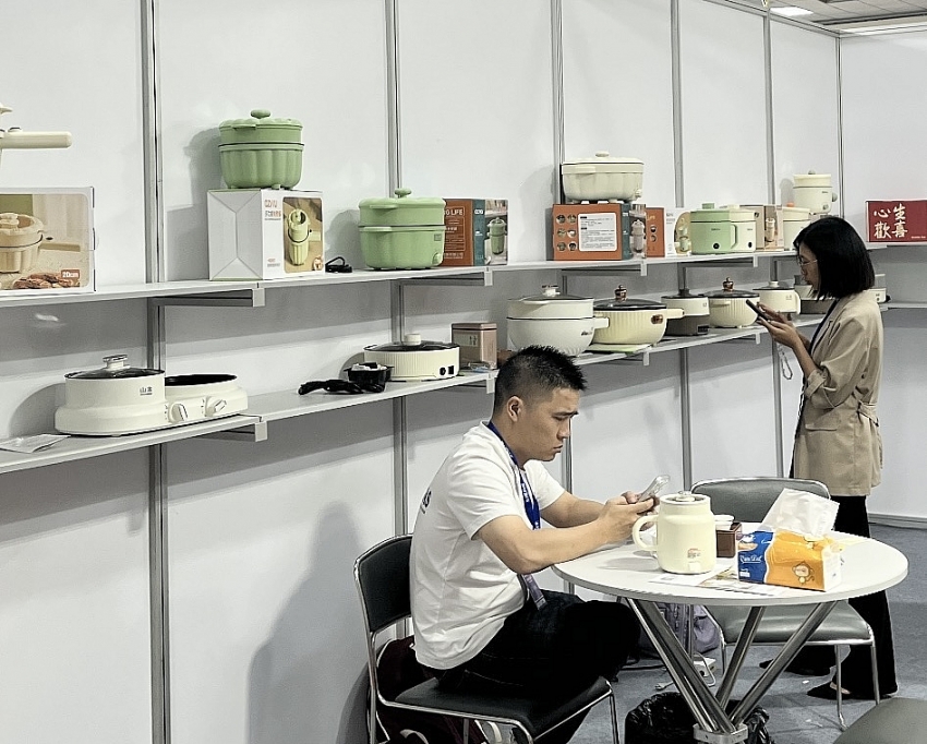 IEAE 2025 - Triển lãm quy tụ những công nghệ và thiết bị điện tử hàng đầu