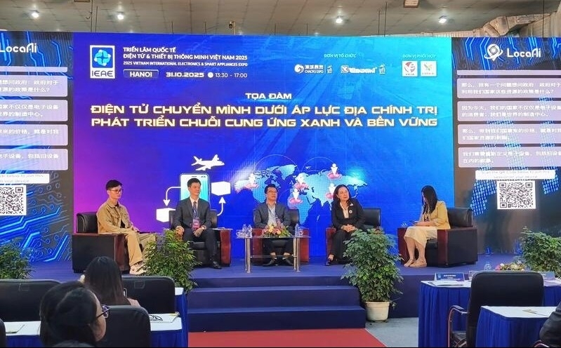 ‘Xanh hóa’ ngành điện tử để thoát khỏi nguy cơ bị loại khỏi chuỗi cung ứng toàn cầu