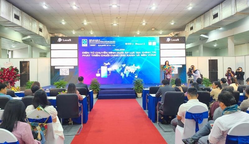 ‘Xanh hóa’ ngành điện tử để thoát khỏi nguy cơ bị loại khỏi chuỗi cung ứng toàn cầu