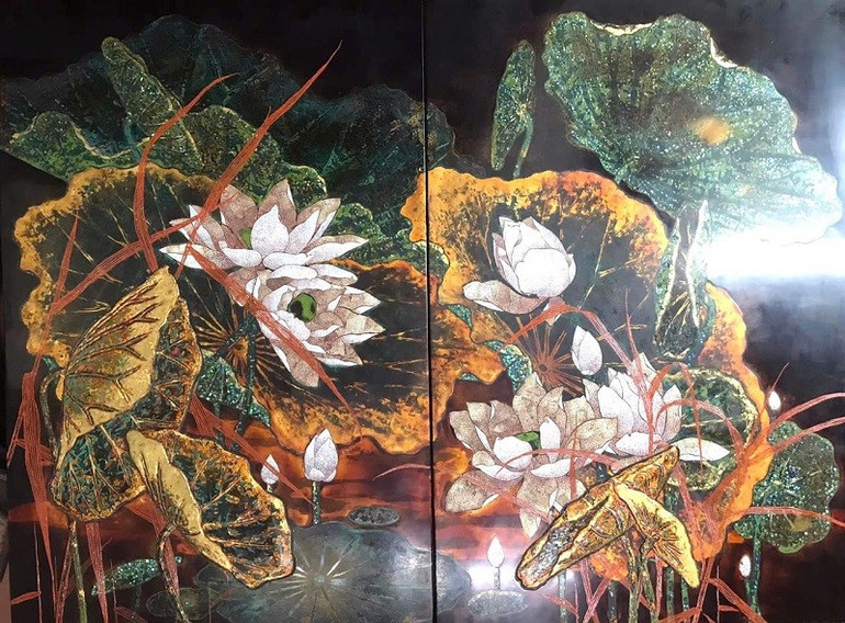 Sắc màu truyền thống và hiện đại hòa nhịp trong Triển lãm “Đôi mắt người Sơn Tây”