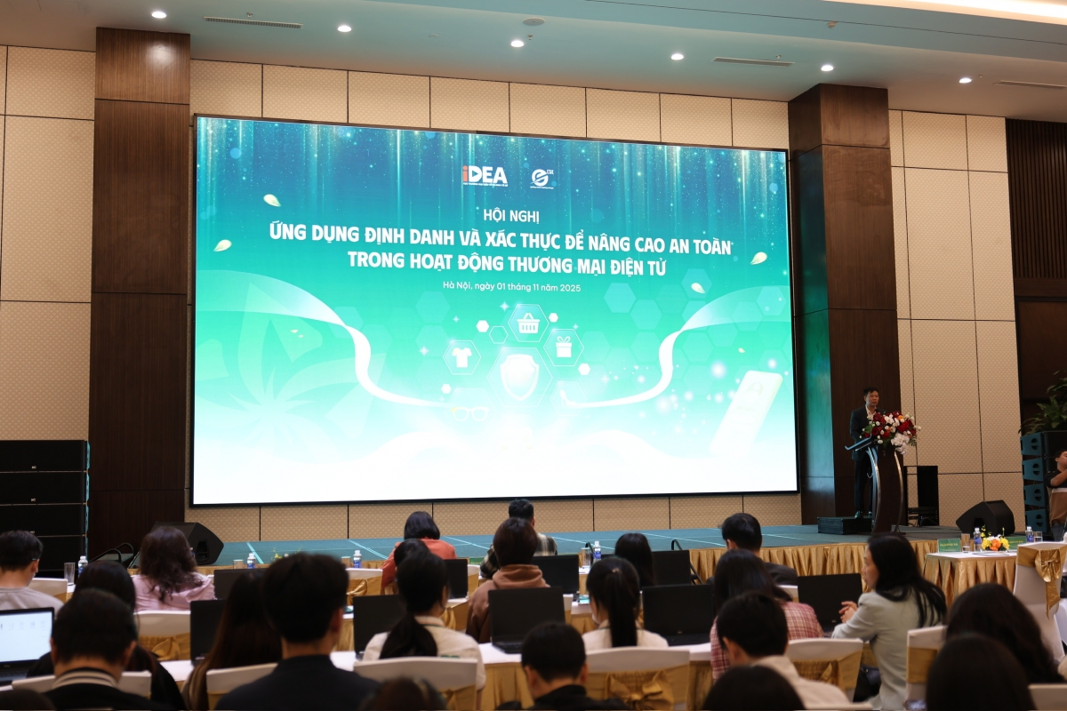 Toàn cảnh hội thảo