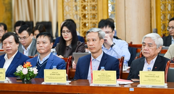 Gỡ vướng chính sách thu hút nhân tài bằng thực tế cuộc sống và phát huy năng lực người tài