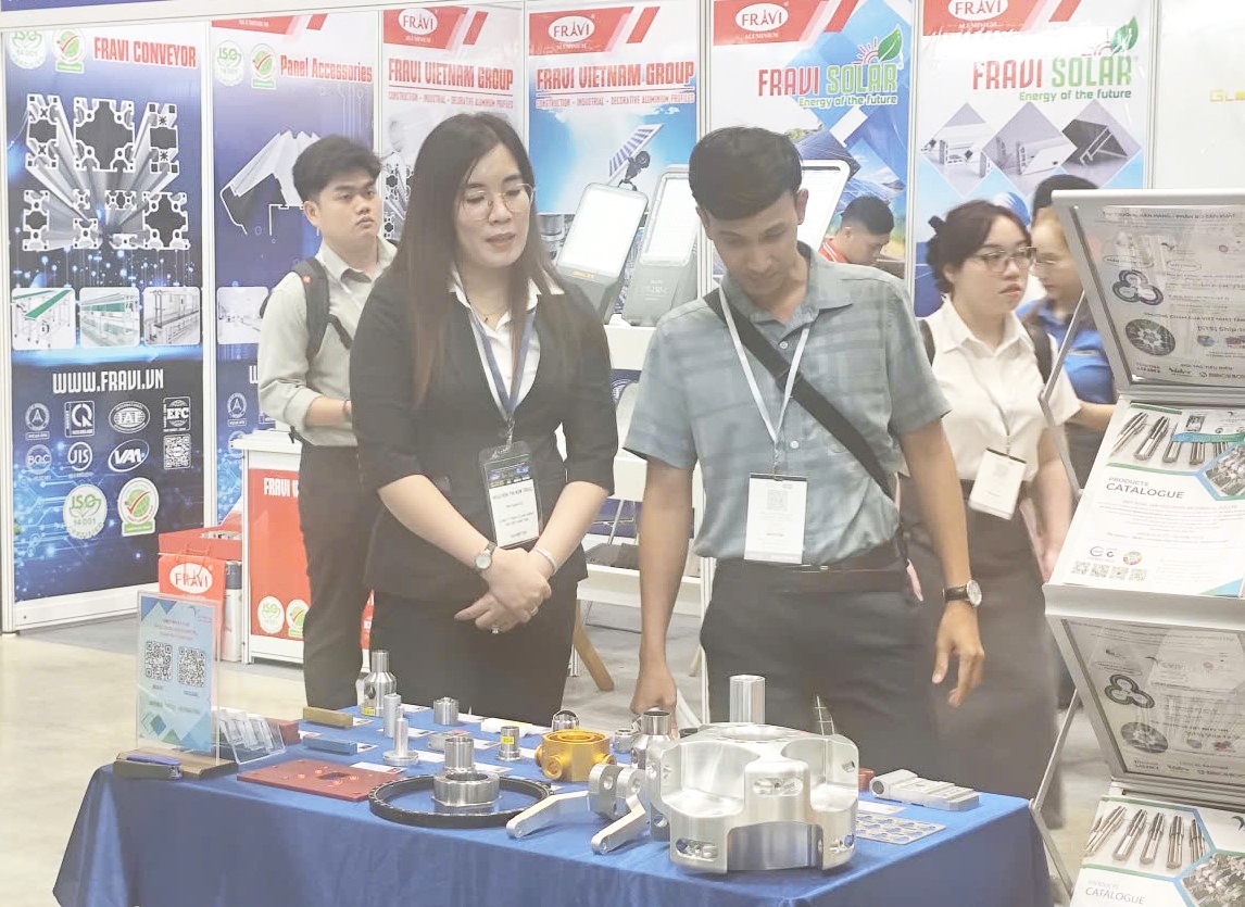 Thúc đẩy phát triển năng lượng xanh, bền vững qua Tuần lễ năng lượng Việt Nam 2025