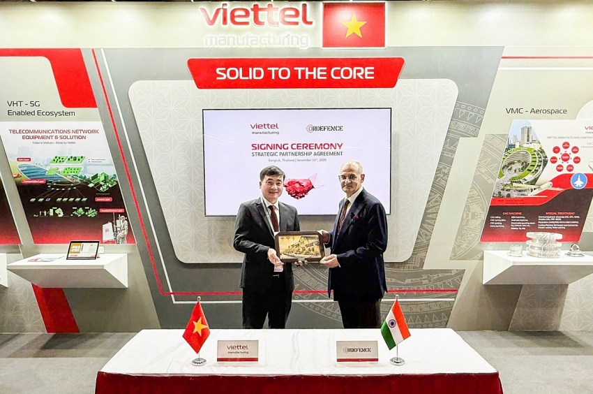 Viettel ký kết hợp tác chiến lược với Ordefence Systems tại Triển lãm Quốc phòng & An ninh 2025