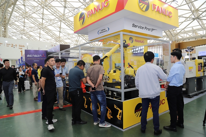 Khai mạc Triển lãm Máy công cụ Quốc tế CMES Vietnam 2025: Kết nối công nghệ - kiến tạo sản xuất thông minh