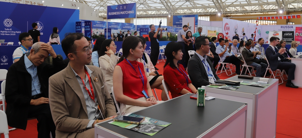 VAA và đoàn doanh nghiệp Nga kết nối giao thương trong lĩnh vực khoa học công nghệ và chuyển đổi số