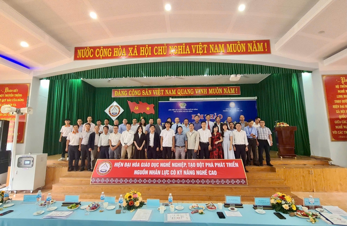 Thúc đẩy điện sạch và giao thông xanh từ tự động hóa biến đổi điện năng