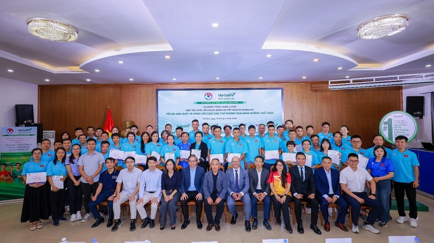 Herbalife Vietnam đồng hành cùng Liên Đoàn Bóng Đá Việt Nam