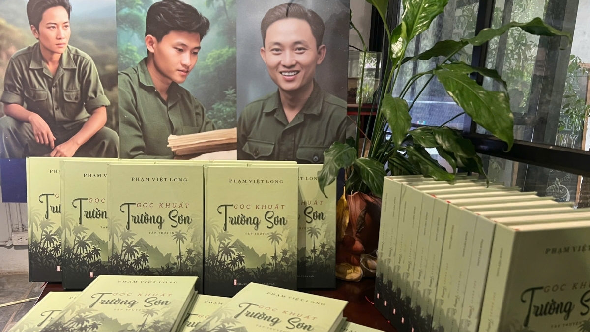 Nhà văn Phạm Việt Long ra mắt tập truyện ngắn “Góc khuất Trường Sơn”