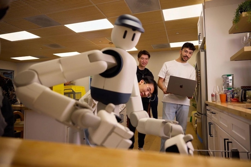 Robot Memo - Người giúp việc thông minh thế hệ mới