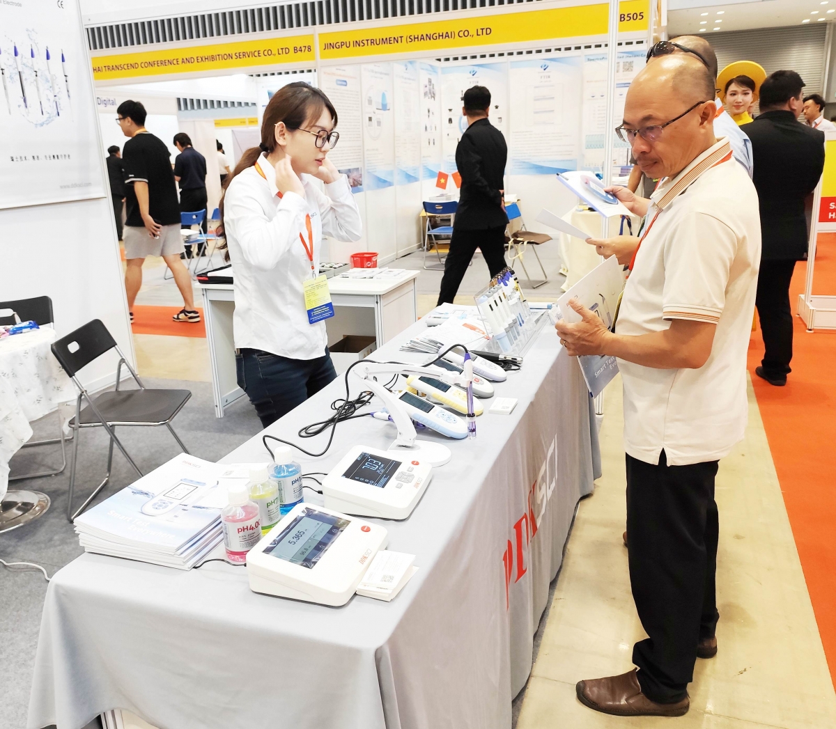 Thúc đẩy hợp tác KH và CN, chăm sóc sức khỏe cộng đồng qua Vietmedicare Expo 2025