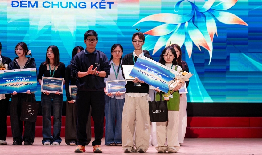 Exotic Showcase 2025: Sân chơi thiết kế lần đầu tại PTIT thành công vượt mong đợi