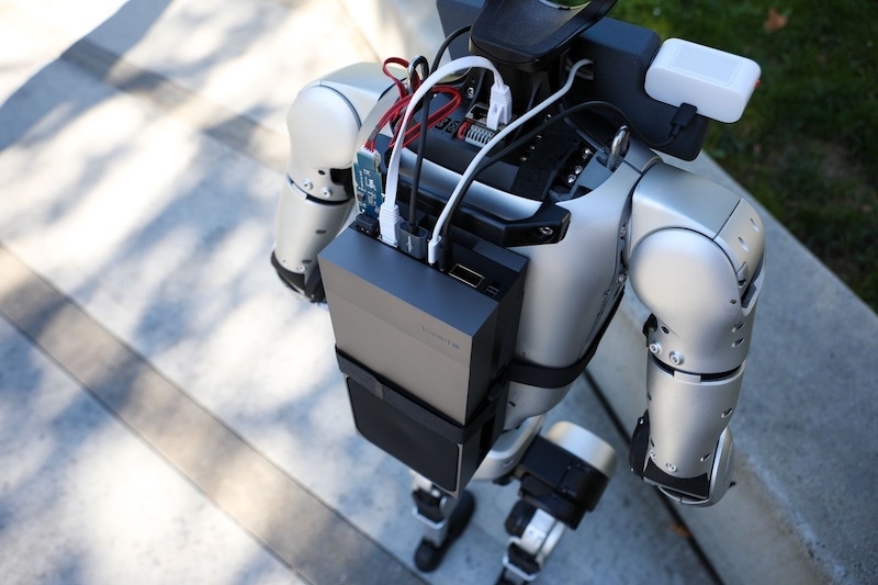 BrainPack: Giải pháp biến robot vô tri thành cỗ máy thông minh toàn diện BrainPack: Giải pháp biến robot vô tri thành cỗ máy thông minh toàn diện