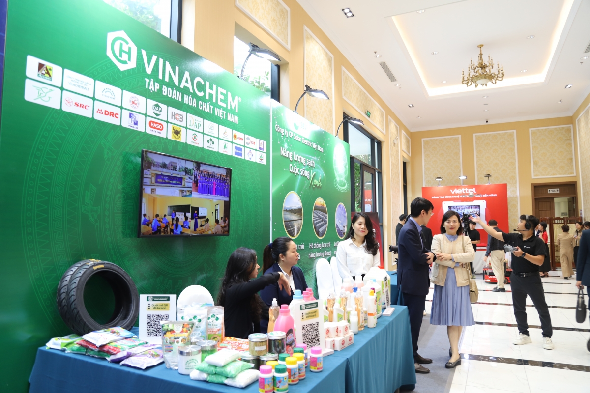 Số hóa chuỗi cung ứng, xanh hóa tăng trưởng thúc đẩy ngành Công Thương bứt phá hội nhập mạnh mẽ