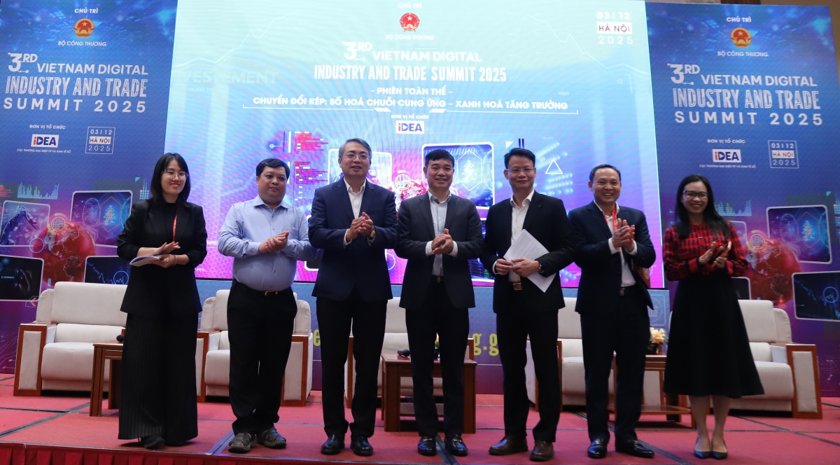 Số hóa chuỗi cung ứng, xanh hóa tăng trưởng thúc đẩy ngành Công Thương bứt phá hội nhập mạnh mẽ