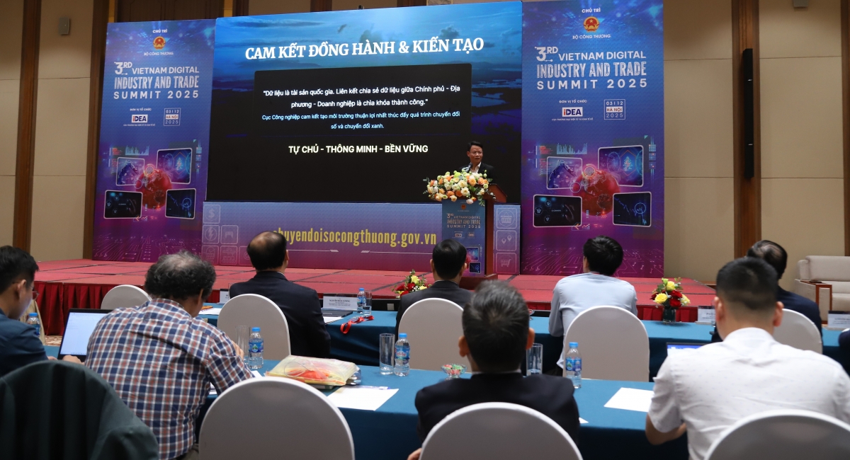 Ngành công nghiệp và năng lượng chung tay giải bài toán chuyển đổi kép