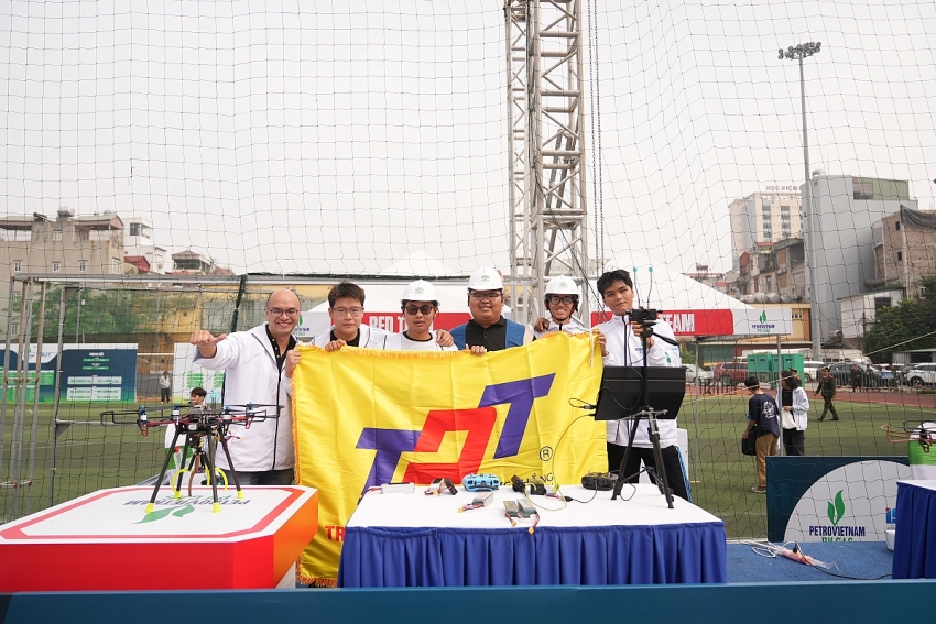 Sôi động chung kết Cuộc thi Sáng tạo UAV 2025 - Cup PV GAS Vùng trời quê hương