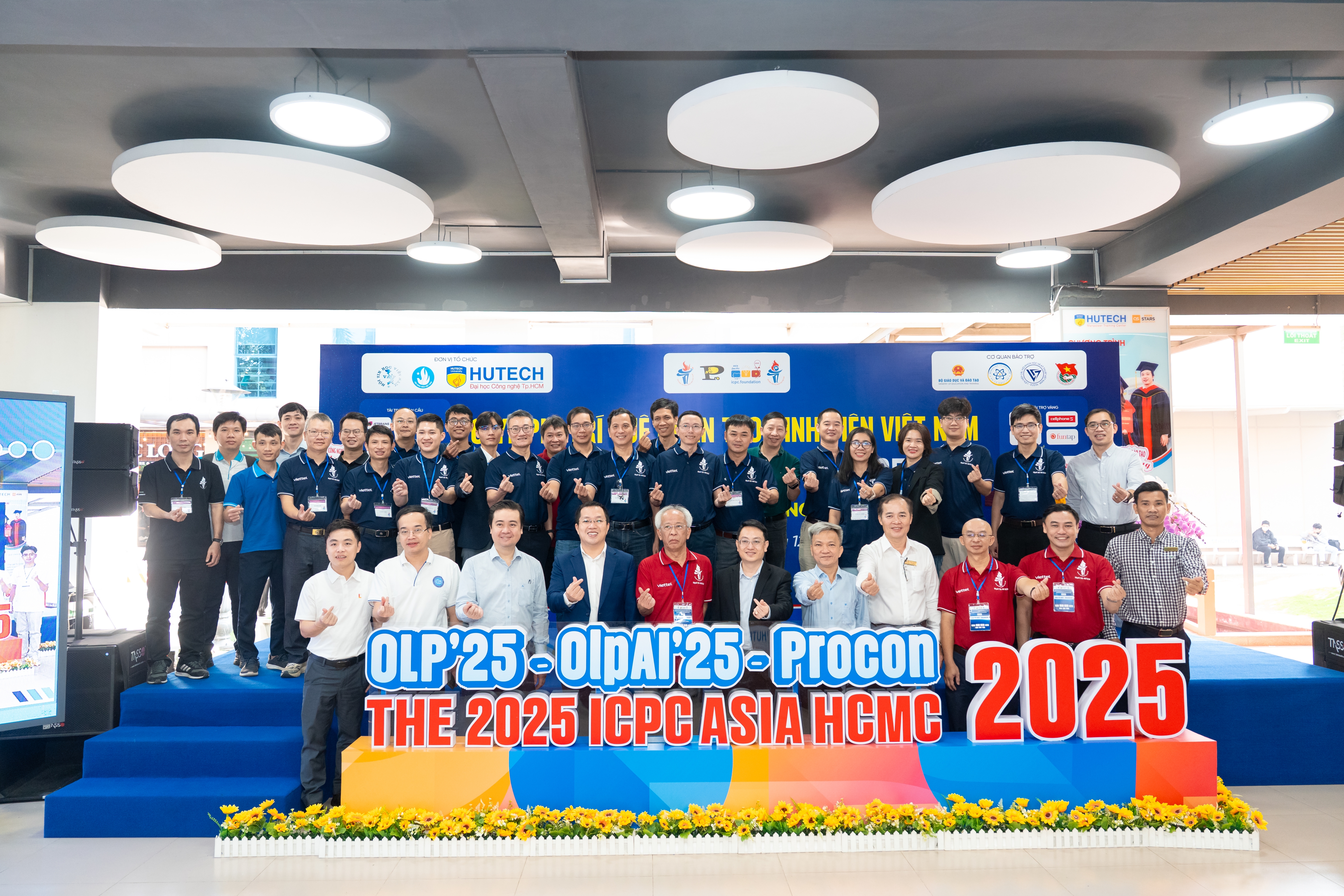 Gần 200 sinh viên bước vào kỳ thi Olympic Trí tuệ nhân tạo Sinh viên Việt Nam lần đầu tiên