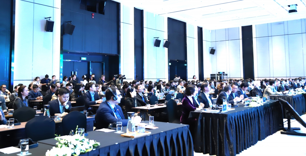 Internet Day 2025 hướng tới kiến tạo nền tảng số tin cậy cho người dùng Việt Nam