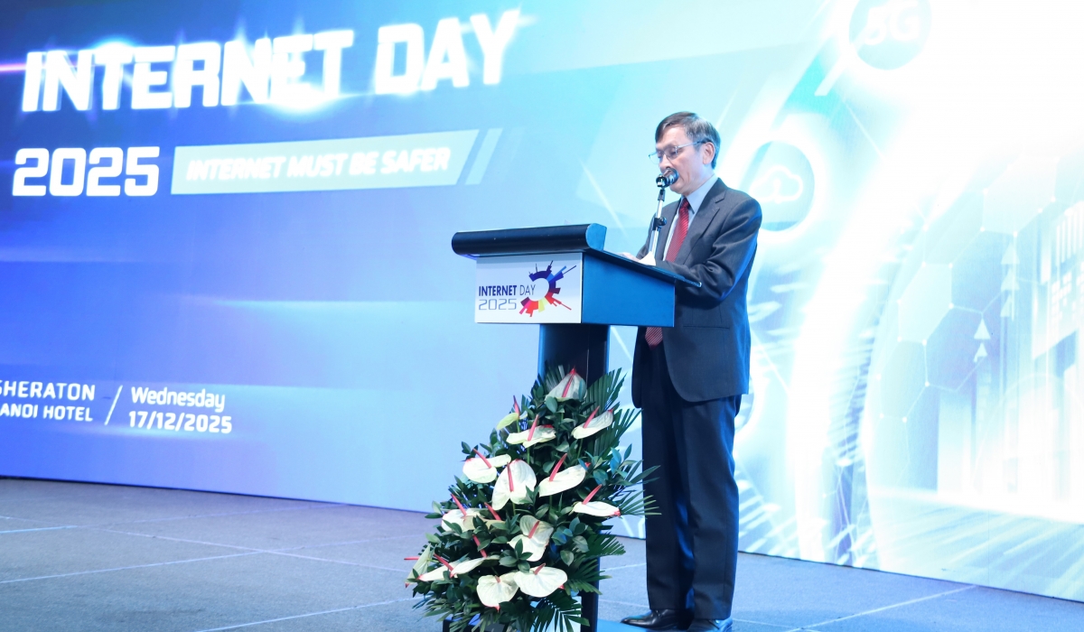 Internet Day 2025 hướng tới kiến tạo nền tảng số tin cậy cho người dùng Việt Nam