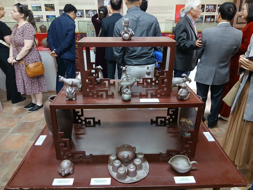 Từ Thăng Long đến Phú Xuân: Hành trình gốm Việt kết nối hai kinh đô xưa