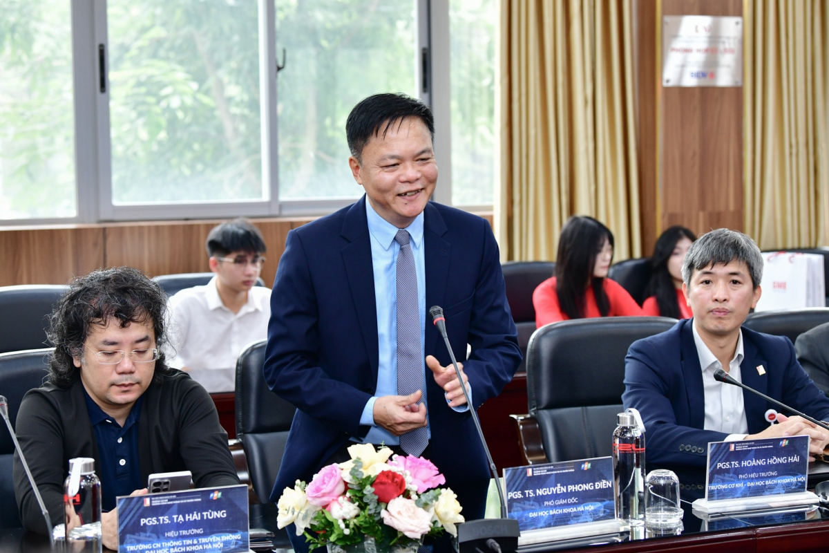 Đại học Bách khoa Hà Nội và FPT khánh thành phòng thí nghiệm Kỹ thuật Ô tô số