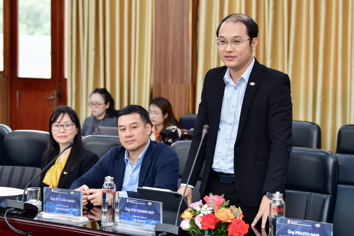 Đại học Bách khoa Hà Nội và FPT khánh thành phòng thí nghiệm Kỹ thuật Ô tô số