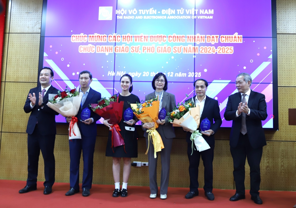 REV-ECIT 2025: kiến tạo hệ sinh thái số toàn diện cho ngành Điện tử, Truyền thông và CNTT