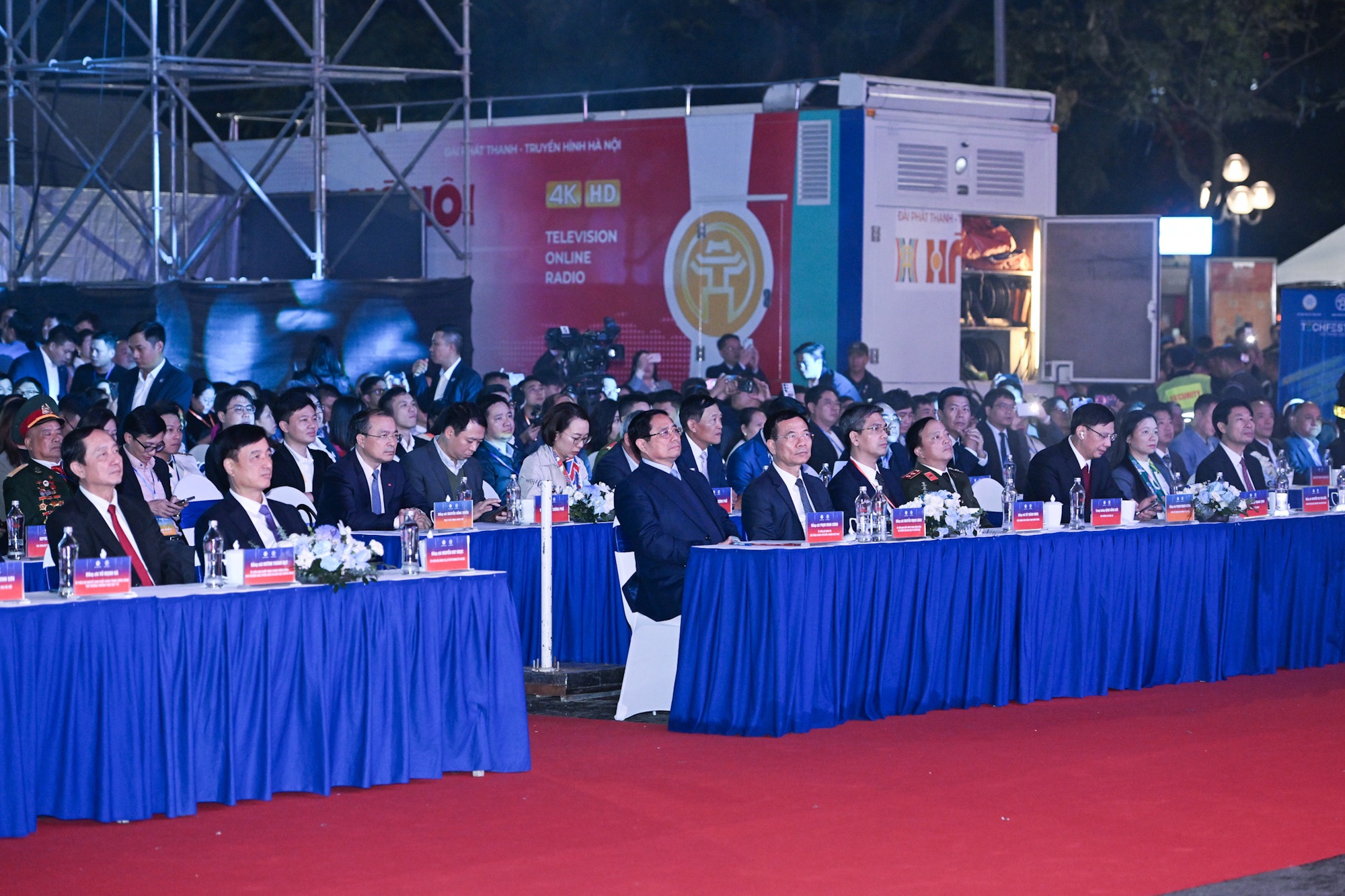 Thủ tướng: Phát triển năng lực công nghệ trong nước là con đường tất yếu