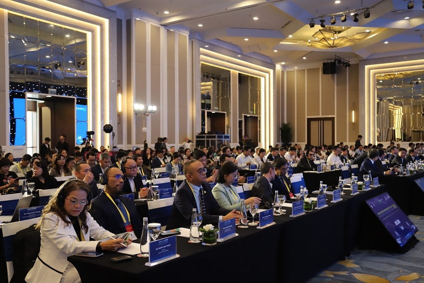 Hà Nội định hình đô thị xanh - thông minh vận hành bằng AI, lấy người dân làm trung tâm