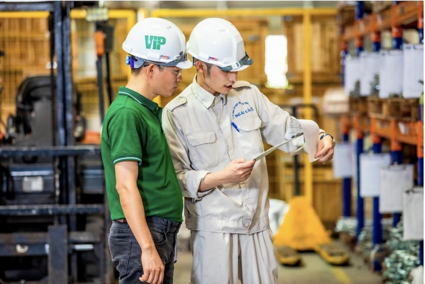 Quản trị nguồn vốn con người thích ứng với thực tế kinh tế xã hội mới