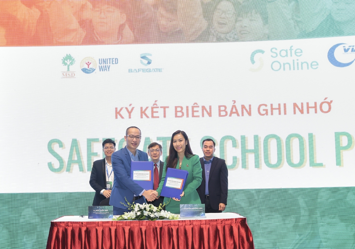 SafeGate School Plus bảo vệ an toàn trẻ em vì nền thông tin số chuẩn