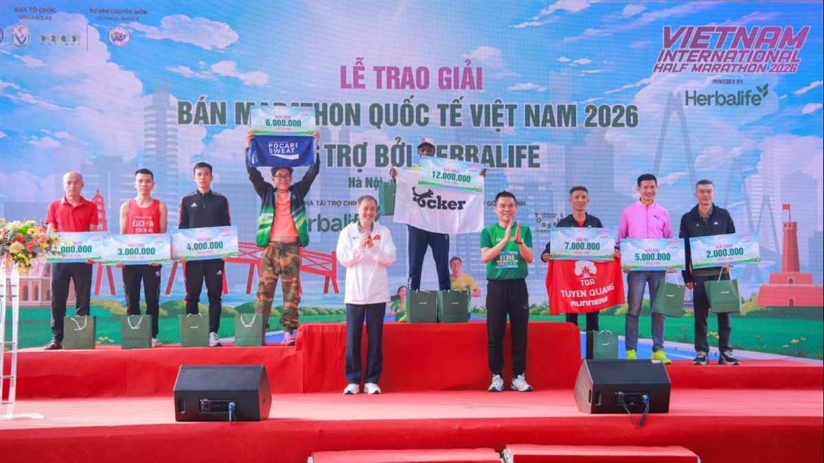 Herbalife khuyến khích lối sống năng động trong ngày đầu năm mới