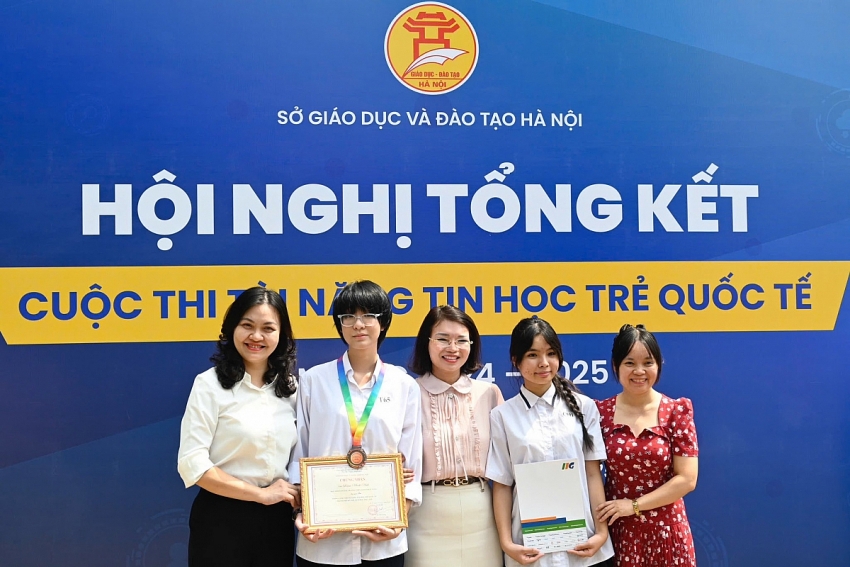 Trường THPT Trần Nhân Tông: 65 năm bền bỉ vun đắp tri thức, khẳng định vị thế giáo dục Thủ đô