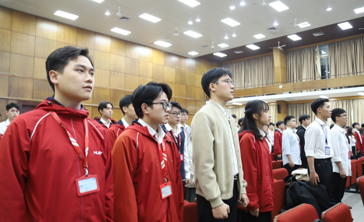 HUST ph&aacute;t huy sứ mệnh đ&agrave;o tạo nh&acirc;n lực, hội tụ tinh hoa khoa học c&ocirc;ng nghệ