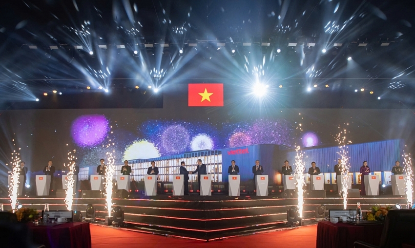 Viettel khởi công nhà máy chế tạo chip bán dẫn công nghệ cao đầu tiên của Việt Nam