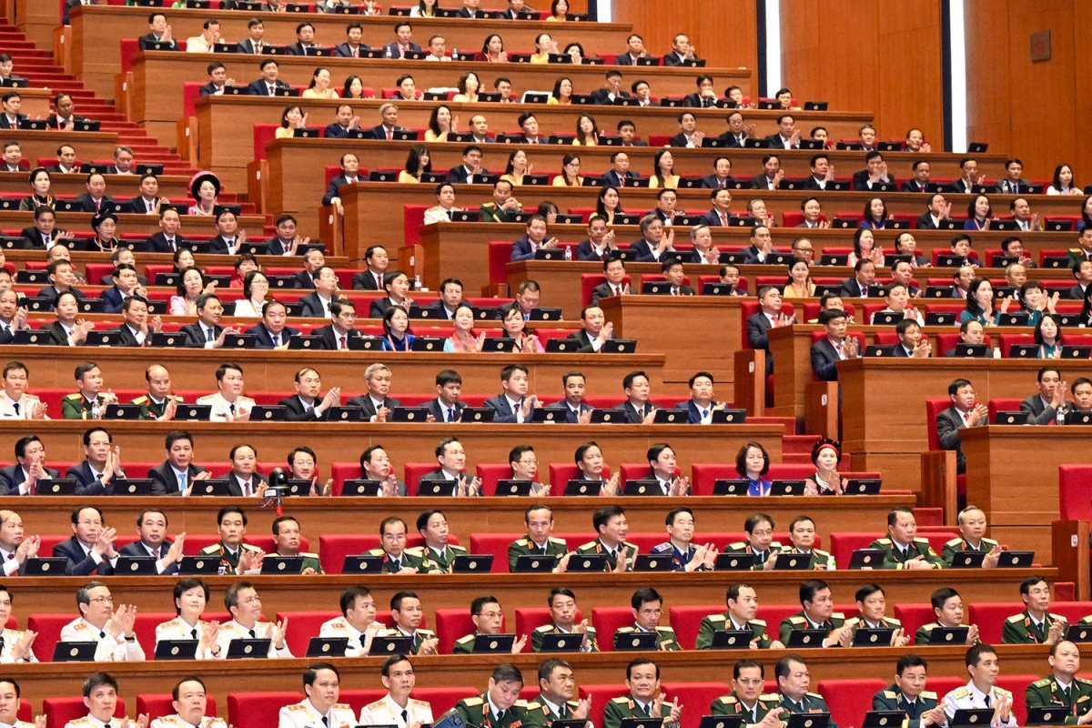 Đại hội đại biểu toàn quốc lần thứ XIV của Đảng khai mạc trọng thể tại Trung tâm Hội nghị quốc gia (Hà Nội), với sự tham dự của 1.586 đại biểu, đại diện cho hơn 5,6 triệu đảng viên trong toàn Đảng.