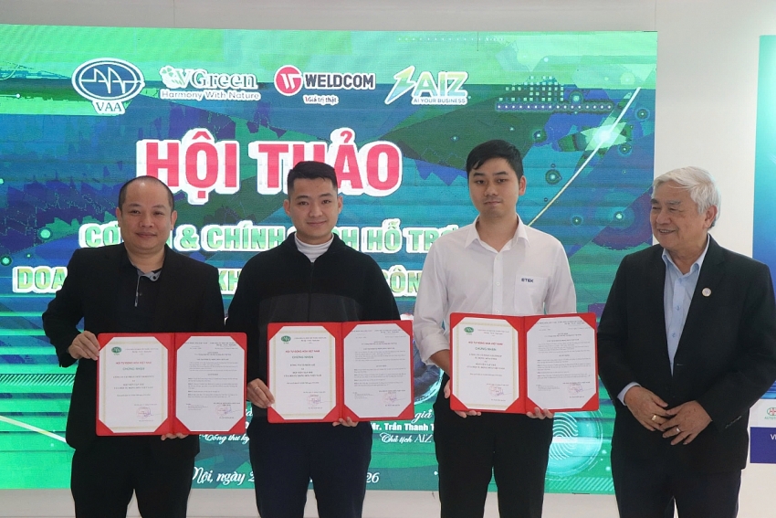 ETEK, AIZ và Next Robotics chính thức trở thành hội viên Hội Tự động hóa Việt Nam