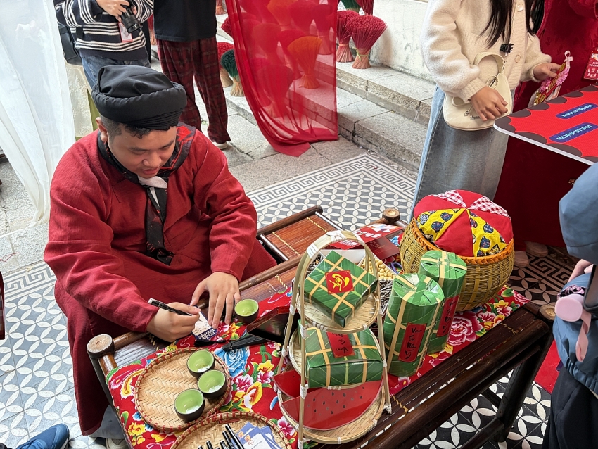 “Trạm Tết - đủ 5 đủ Tết”: Hành trình đánh thức Tết bằng năm giác quan giữa lòng phố cổ