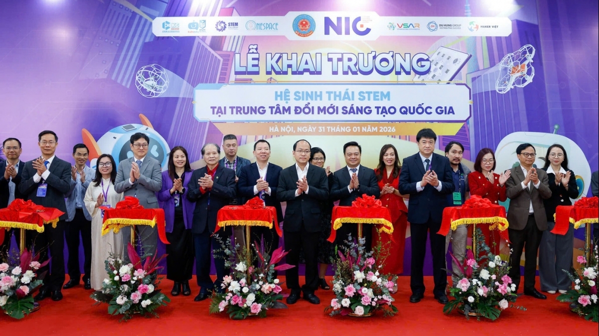Khai trương Hệ sinh thái STEM tại NIC Hòa Lạc