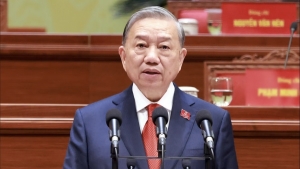 Vững bước dưới cờ Đảng