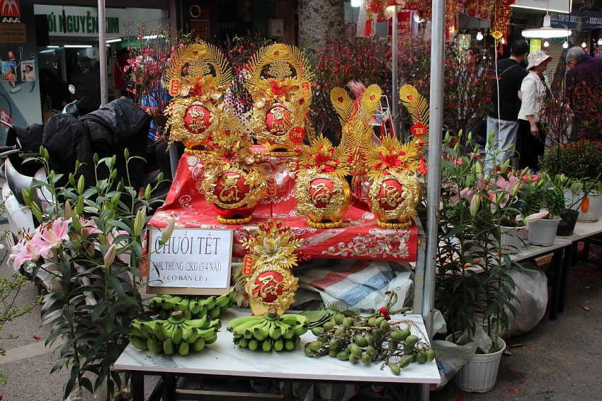 Rực rỡ Chợ hoa Xuân Phố cổ Hà Nội cận Tết Bính Ngọ 2026