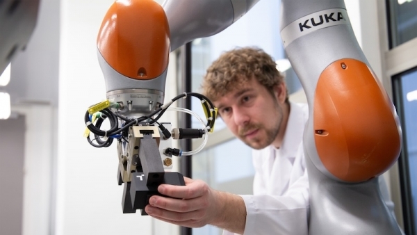 Tekniker ra mắt hệ thống đo lường robot tích hợp